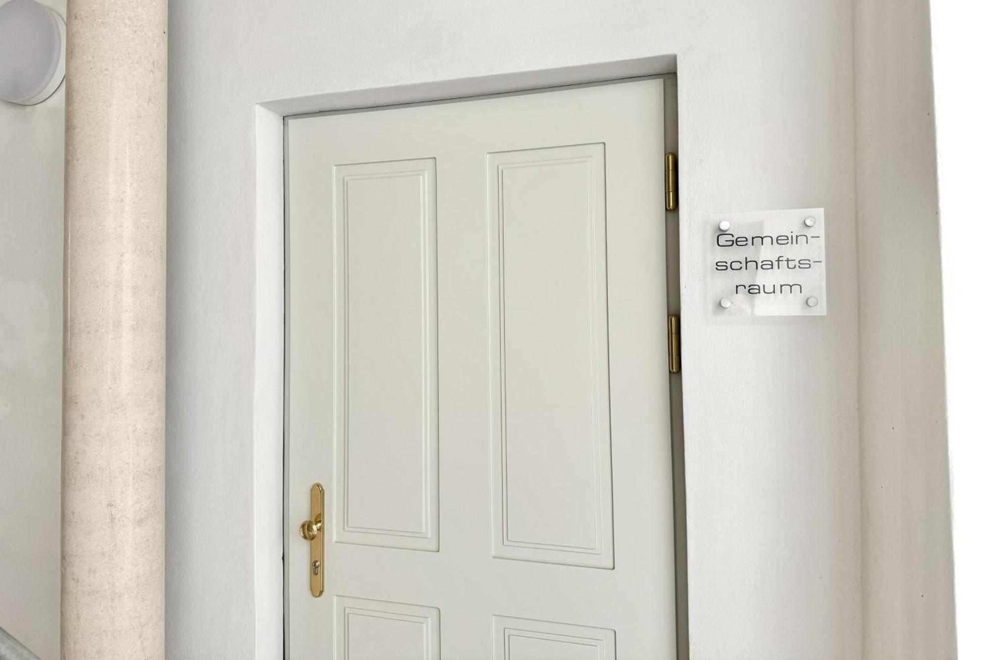 Modernes Studio Beim Domplatz Wiener Neustadt Exterior photo